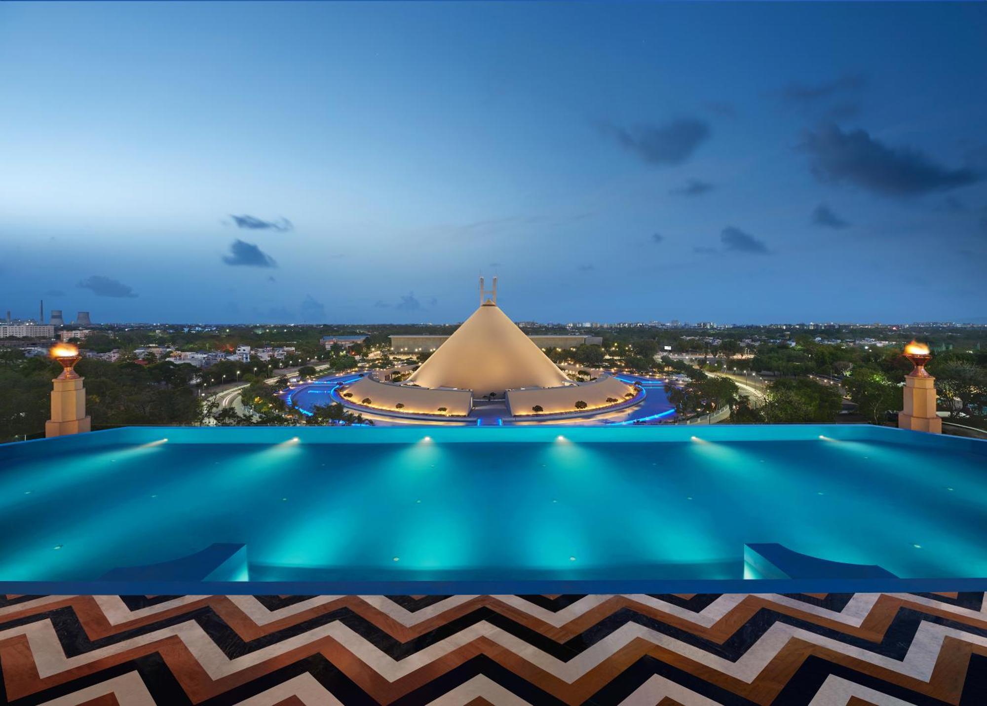 Hotel The Leela Gandhinagar Exterior foto