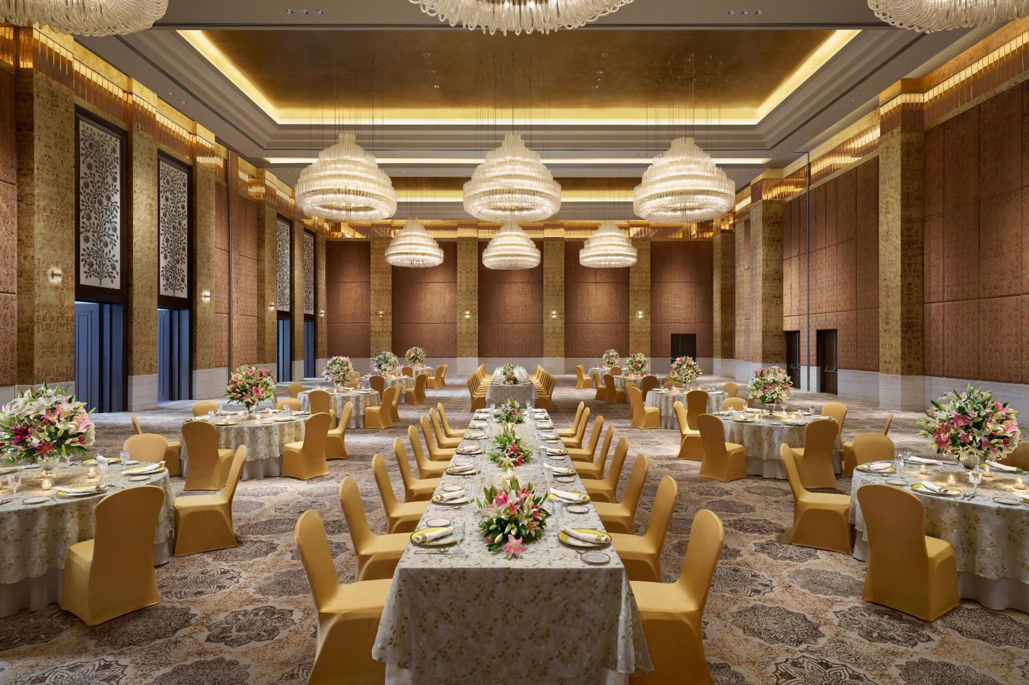 Hotel The Leela Gandhinagar Exterior foto